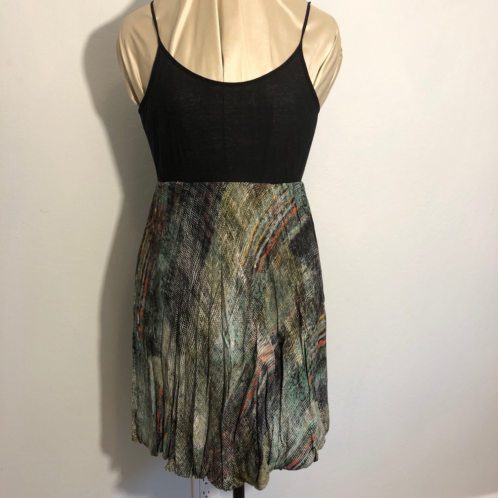 Women’s dress